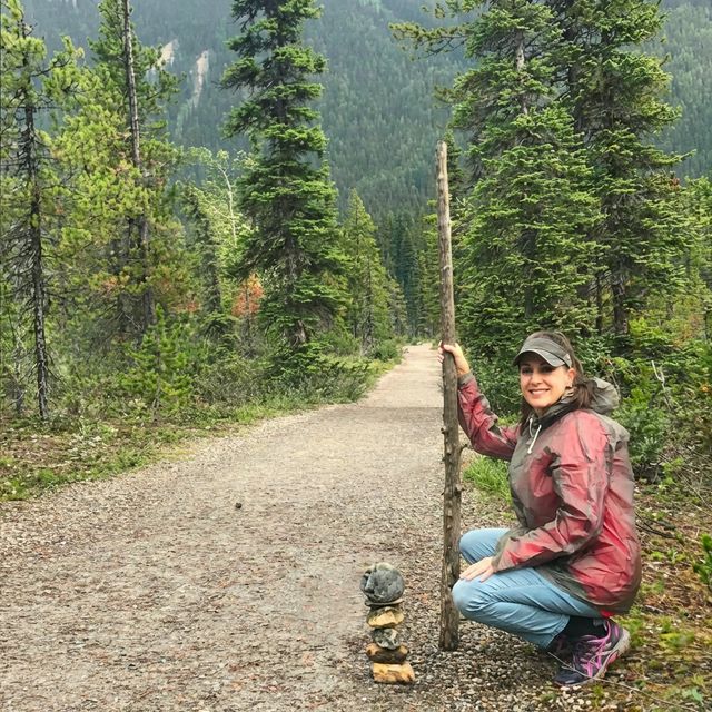 Karen with a cairn by a lake